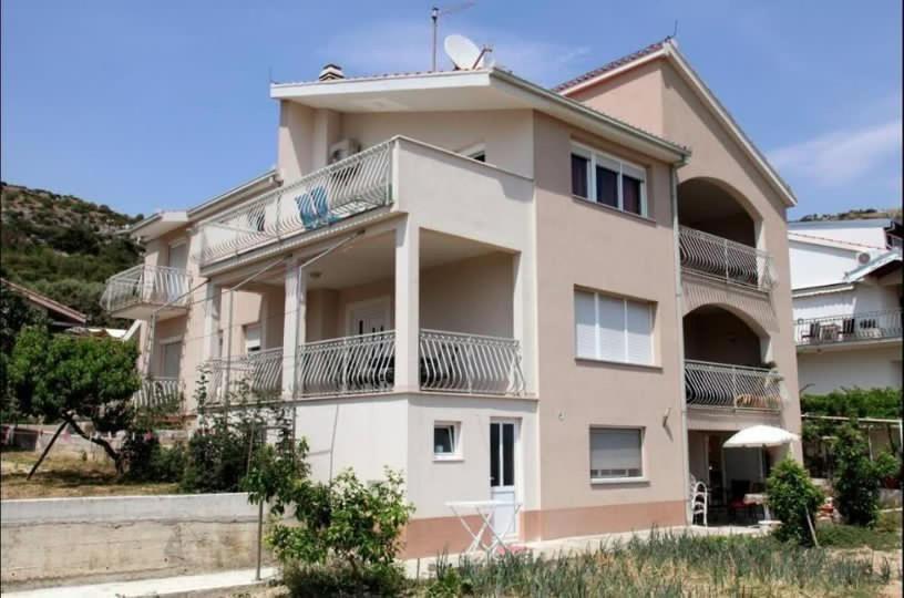 Apartmant Milan Trogir Extérieur photo